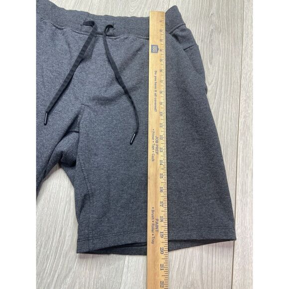 Lululemon Shorts Men XL Gray City Sweat Gym Athletic Training 9.5" Athleisure - Picture 7 of 11